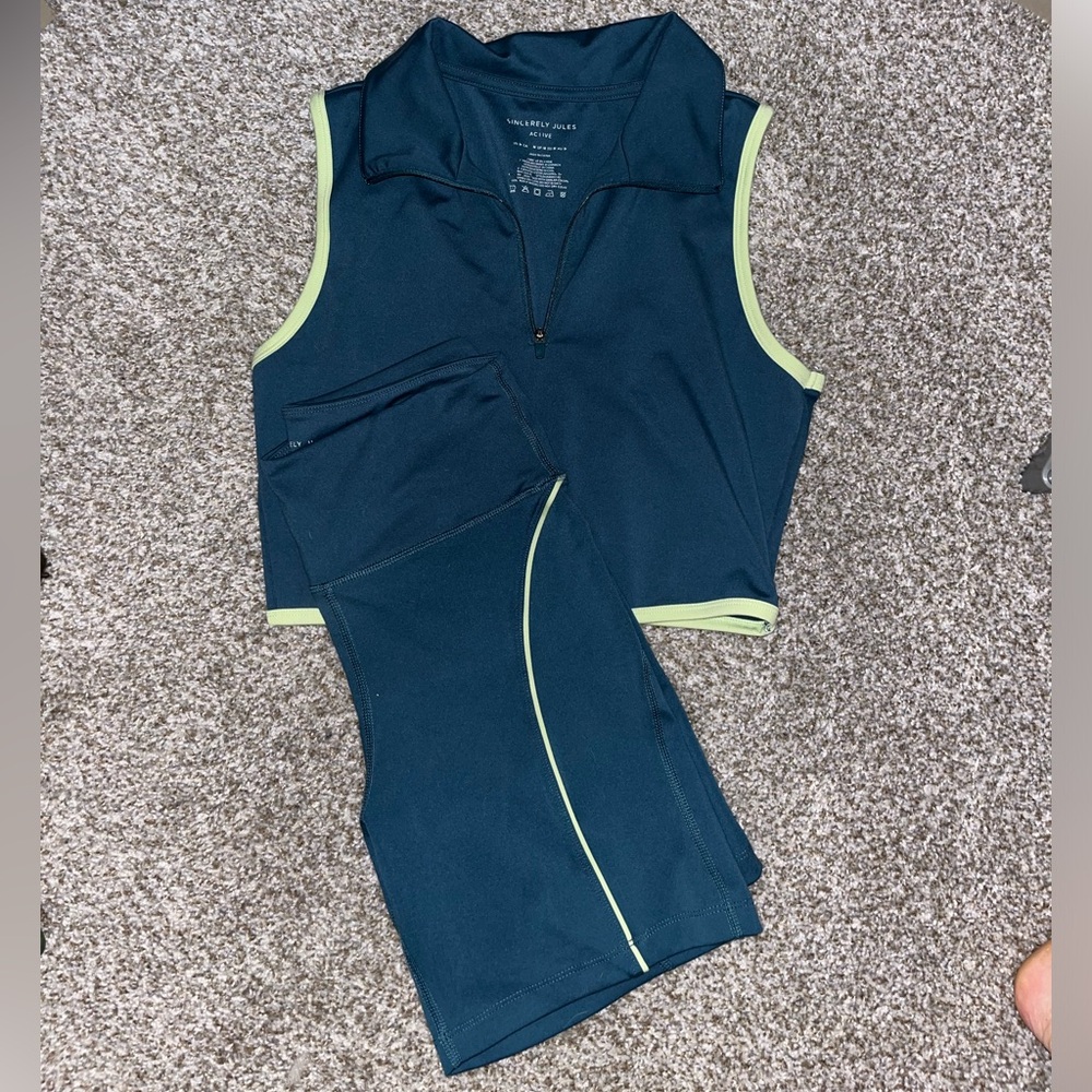 Women’s 2 piece workout set